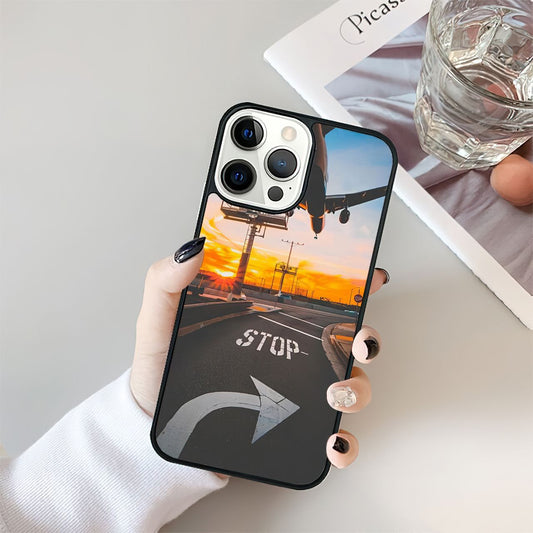 Low Passing Boeing 777 Phone Case